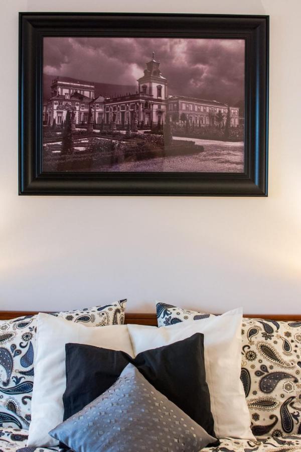 ורשה Halby Luxury Rooms Chmielna 73B מראה חיצוני תמונה